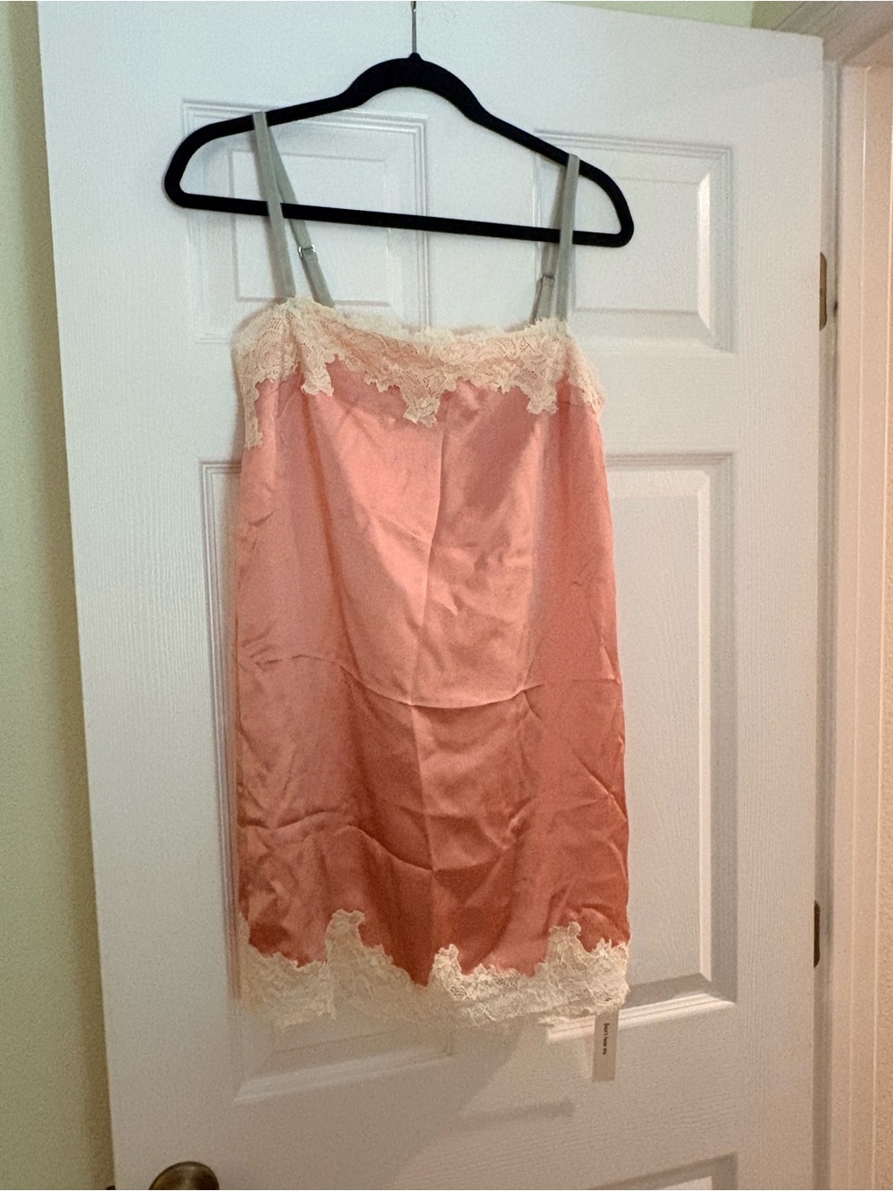 NWT Reformation Emma Rose Silk Dress Size Small - Picture 2 of 3